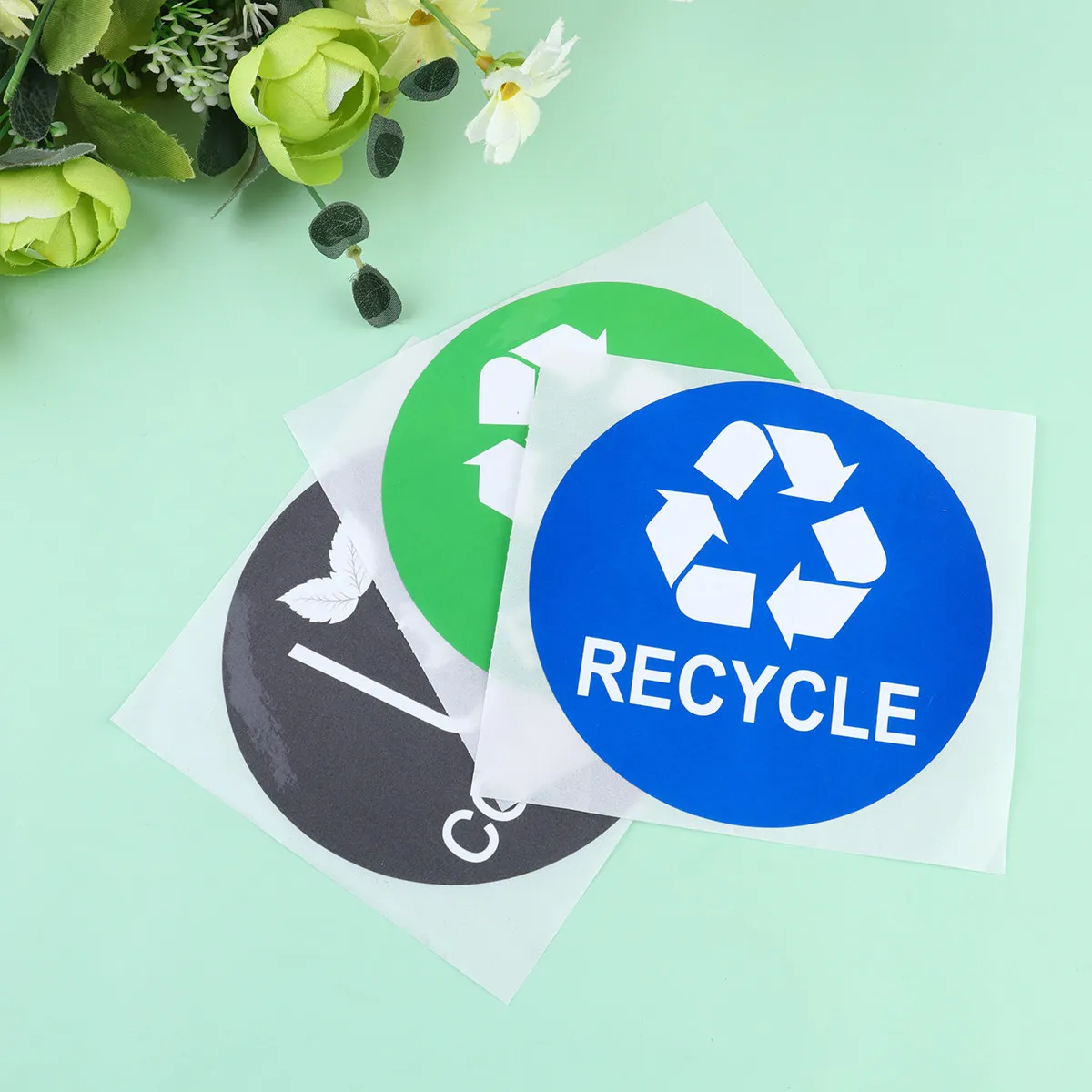 

Набор из 12 наклеек для мусорных баков: самоклеящиеся, водонепроницаемые, с крупными надписями, легко наносятся, съемные, для пластиковых контейнеров