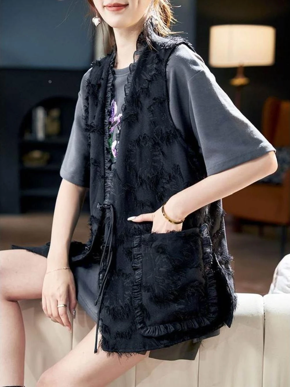 ensemble-decontracte-3-pieces-pour-femme-gilet-ample-brode-a-col-en-v-et-haut-de-printemps-2025