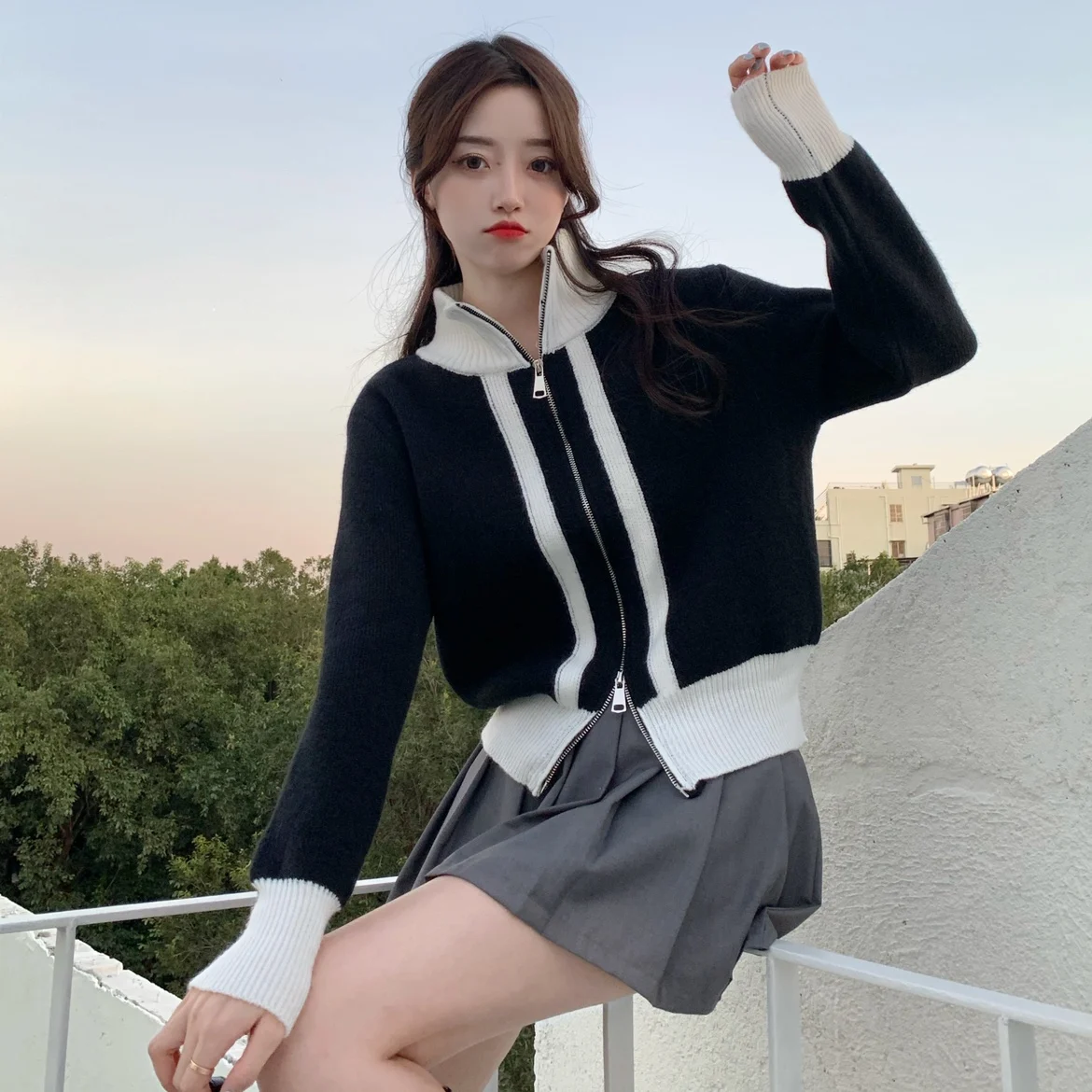 

2025 Winter Women's Knitted Open Cardigan High Collar Zipper Design Color Blo Outerwear Faionable Top Polyester Fiber