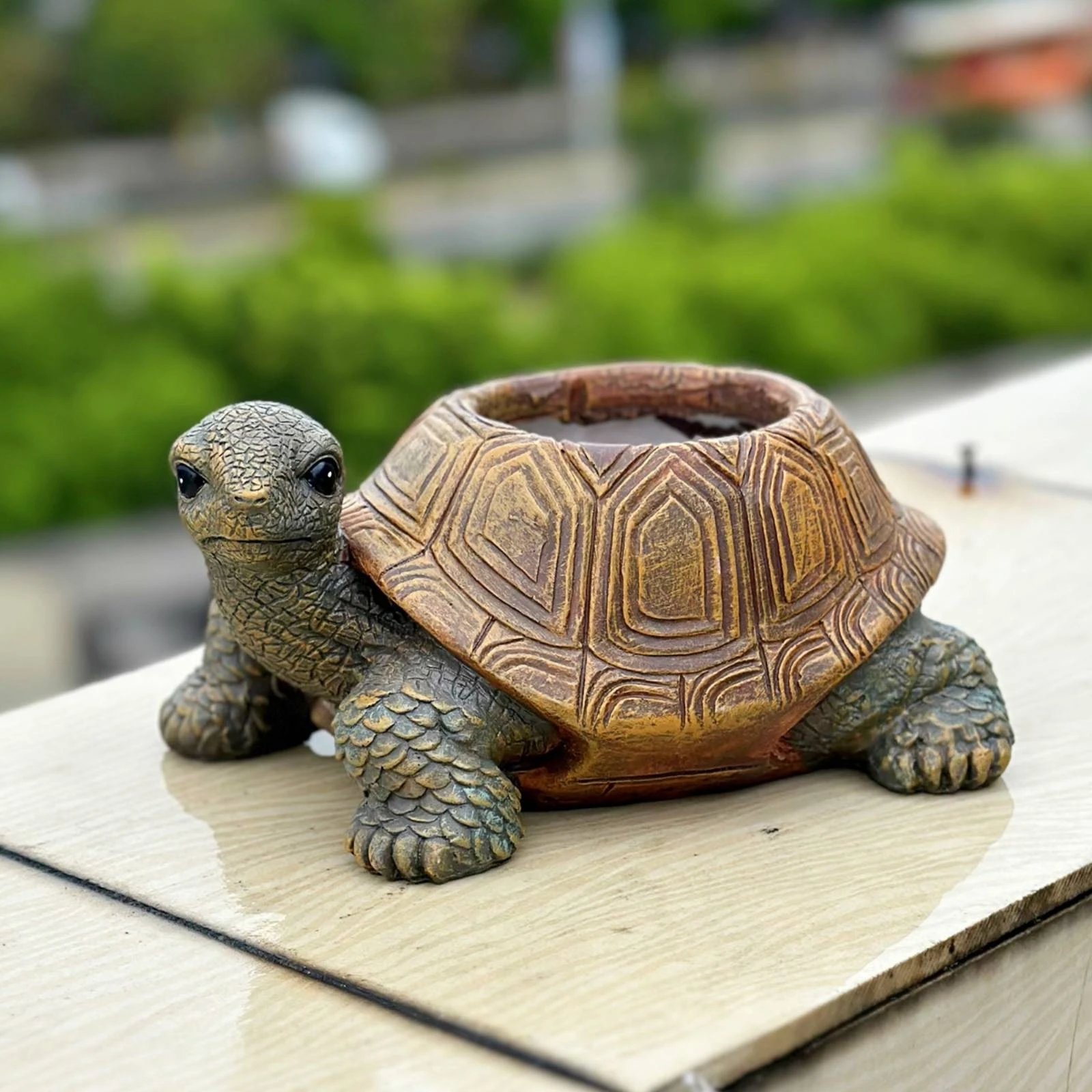 Turtle Planter Textured Shell Decorative Turtle Planter Outdoor Decor Sculpted Resin for Courtyard