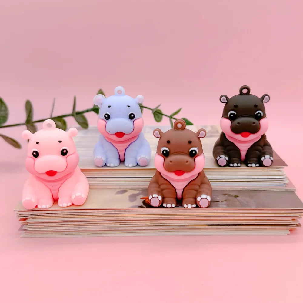 4pcs Cute Hippo Pendant Keychain MooDeng Hippopotamus Cartoon Couple Key Chains Soft Rubber Creative Bag Charm Ornaments