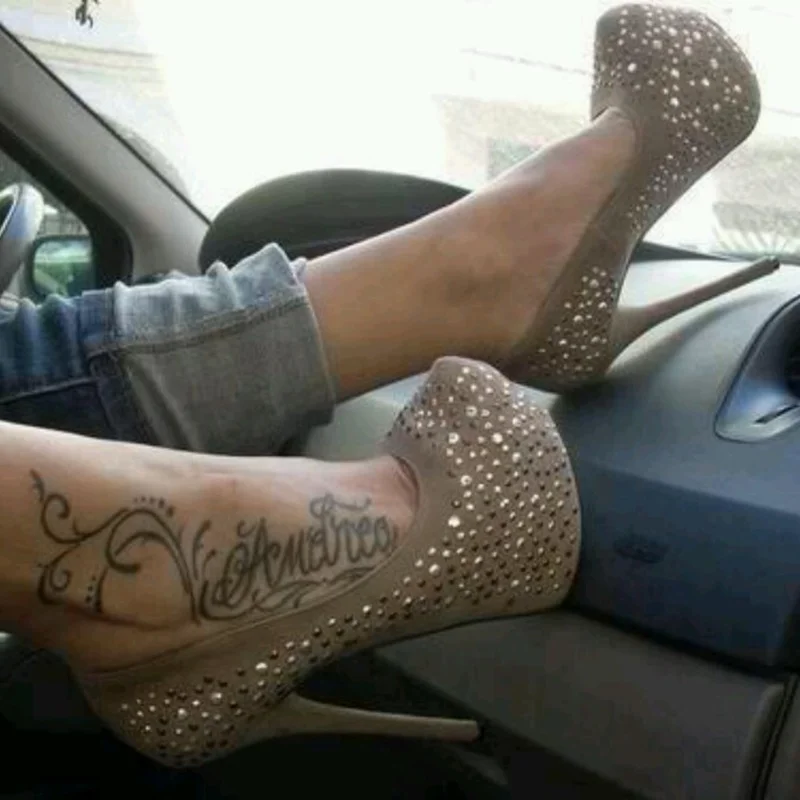 

Solid Diamond Slip On Platform Pumps Thin High Heel Pointed Toe Fashion Sexy 2025 Summer Big Size Woman Shoes Zapatillas Mujer