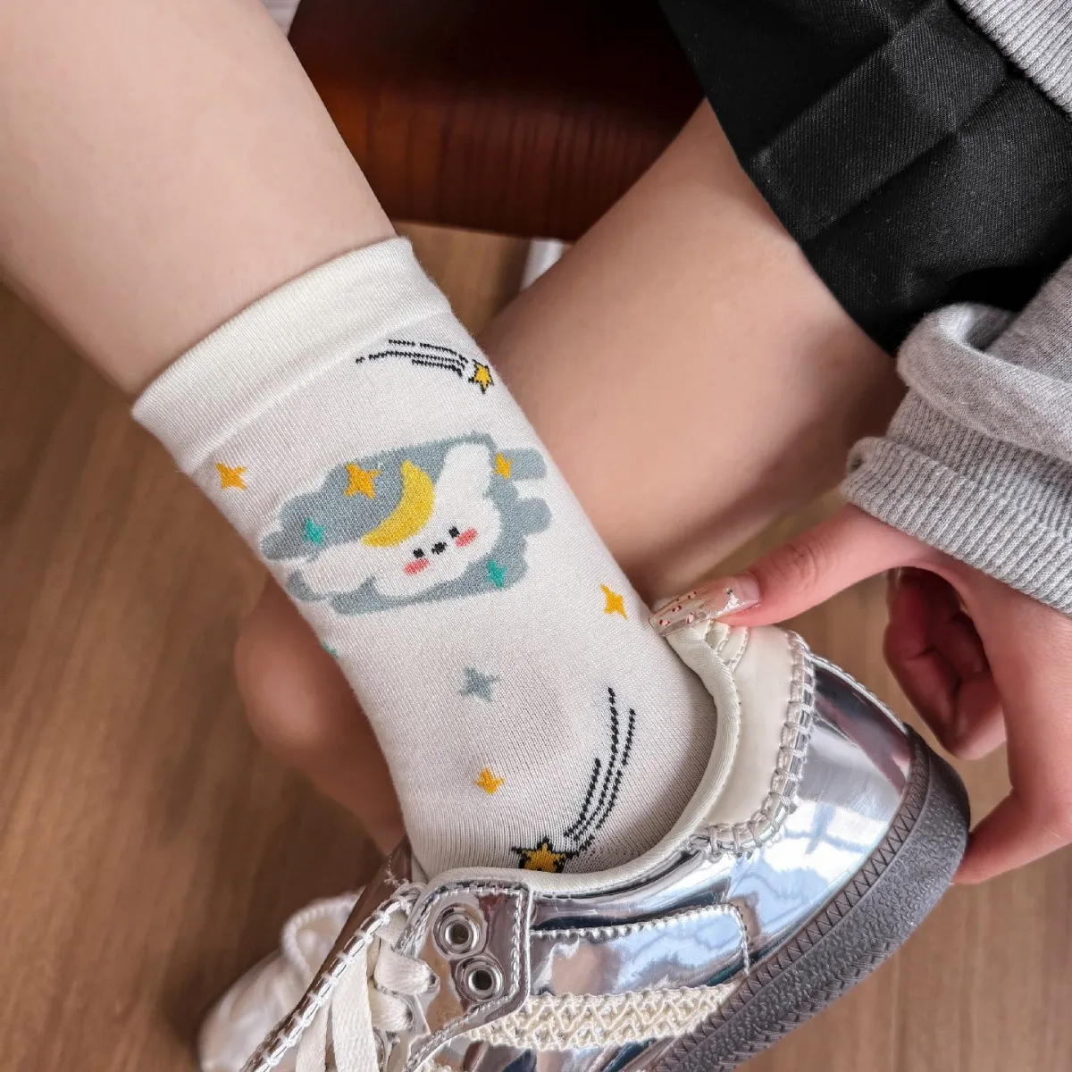 

Women's Socks Japanese Cartoon Cute Puppy Star Casual Preppy Style Comfortable Breathable Cotton Socks Versatile Mid Tube Socks