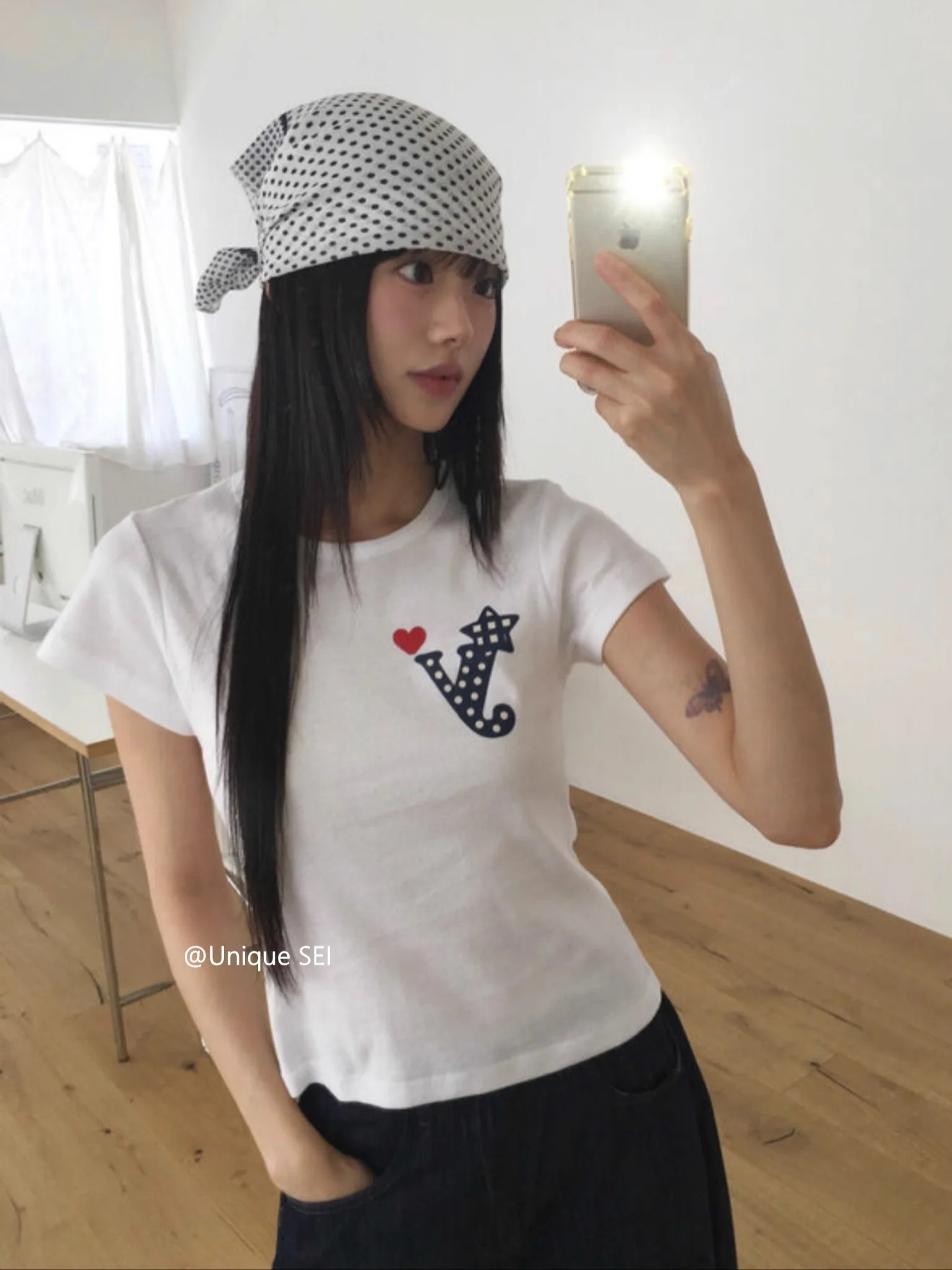 

Korean Summer Letter Y Polka Dot Star Love Print Slim Fit Shoulder Straight Short Sleeved T-shirt Fashion Designer Y2k Top