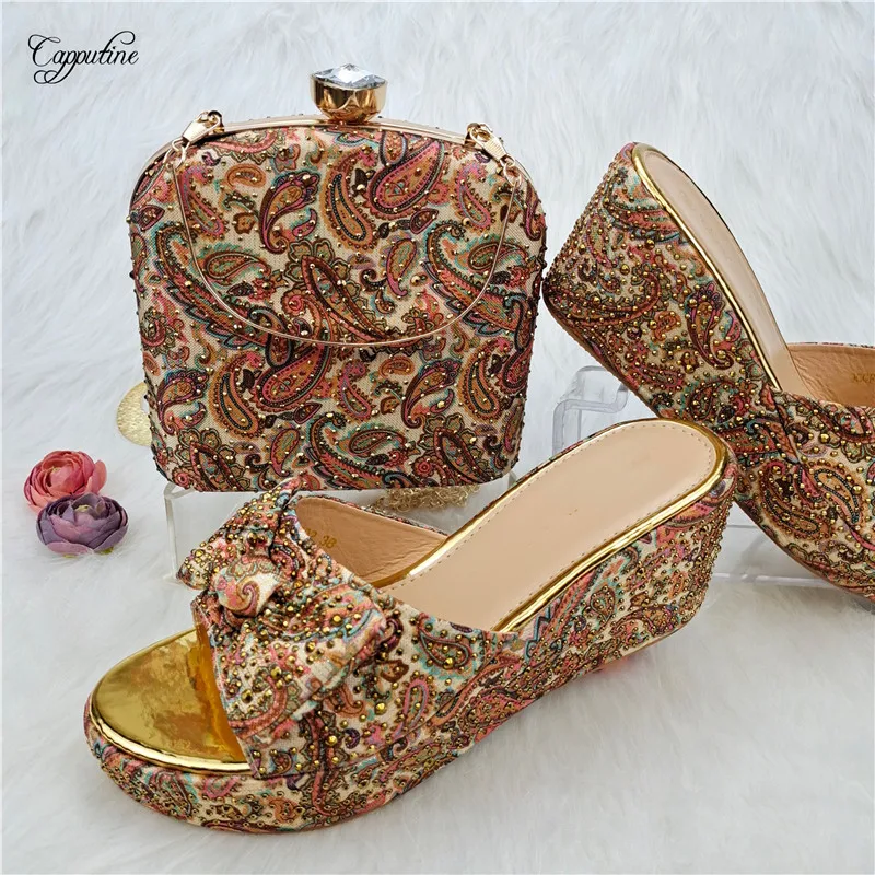 

Gold Women Platform Shoes And Bag Set Summer Slippers Fashion African Ladies Wedge Heels Pumps Match With Handbag Purse J-2202