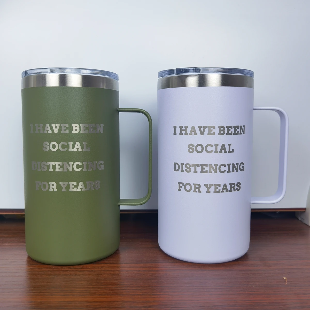 

Подарки на Рождество, день рождения для взрослых друзей, индивидуальная кружка для пива/кофе из нержавеющей стали емкостью 24 унции, изолированная кофейная чашка