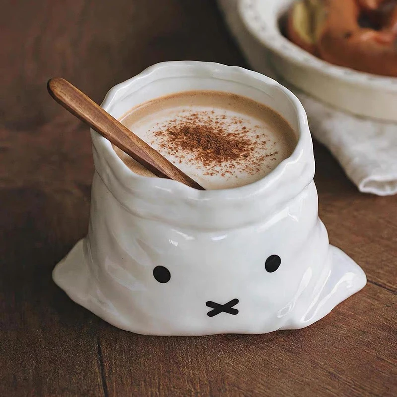 Miffy Expression Taschenförmige Keramiktasse Kreative Falten-Taschen-Kaffeetasse Kawaii Milch-Wasserbecher für Zuhause und Büro Getränkezubehör Geschenk für Fans – Detail 4