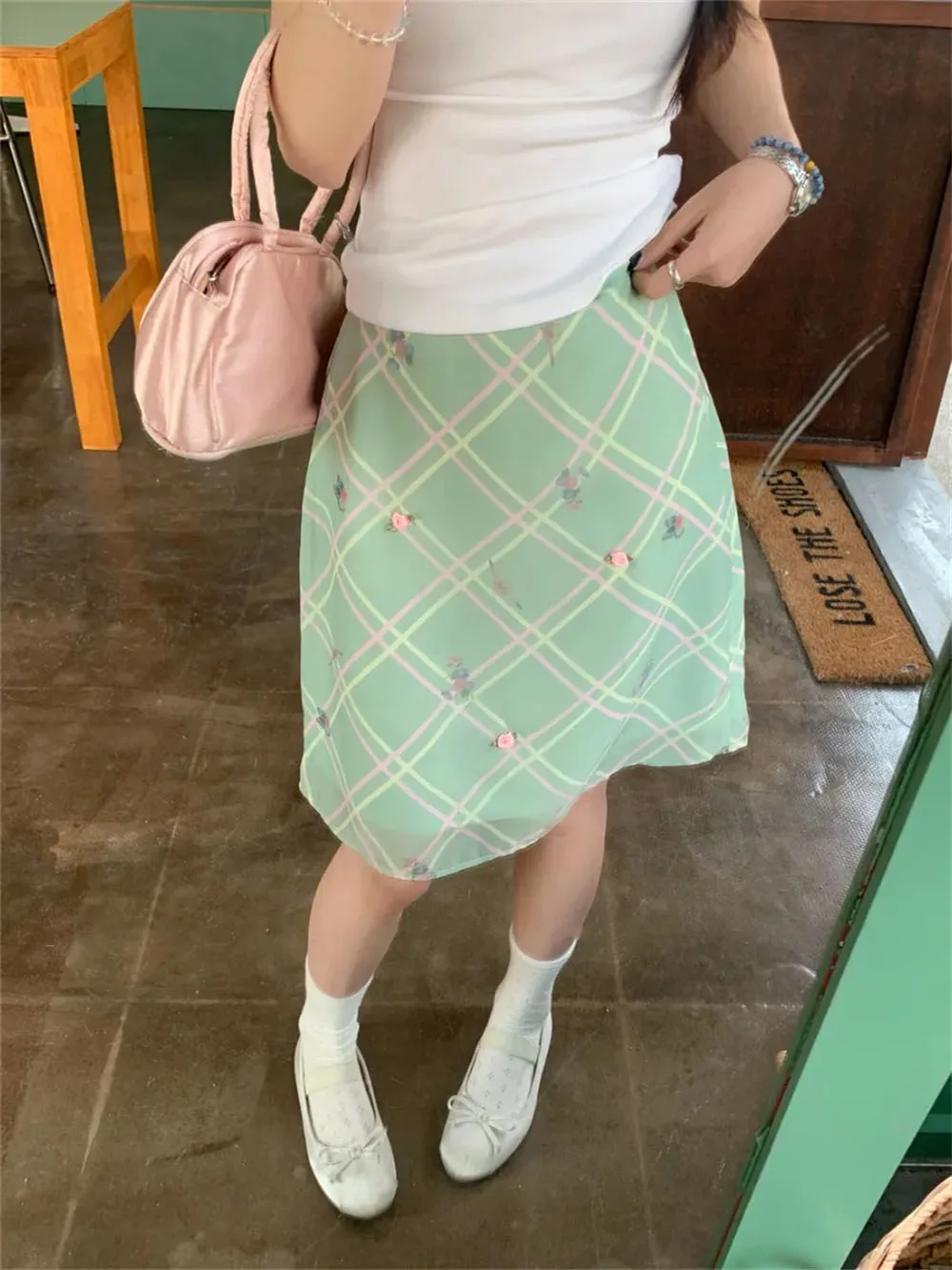 Korean Floral Embroidery Summer Green Skirts Woman Vintage Plaid Casual High Waist Y2k Harajuku Retro Chic Fashion A-line Skirt