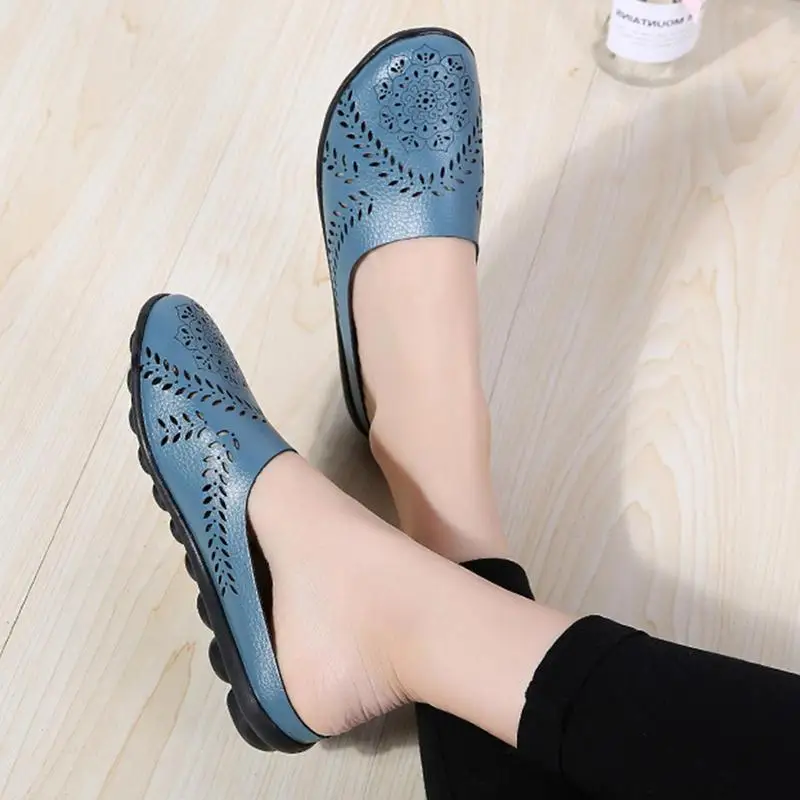 Casual All-match Hollow Slippers House Slippers Summer Leather Loafer Mules Sandals Flats For Women Dressy Comfortable Slip-on