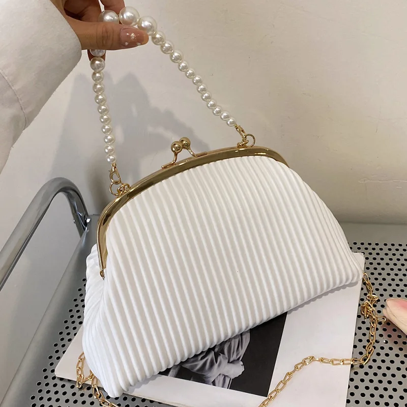 INS Elegant Women Pink White Clip Shell Shoulder Bag Brand Pearl Chain Sling Bag PU Leather Handbags and Purses Evening Clutch