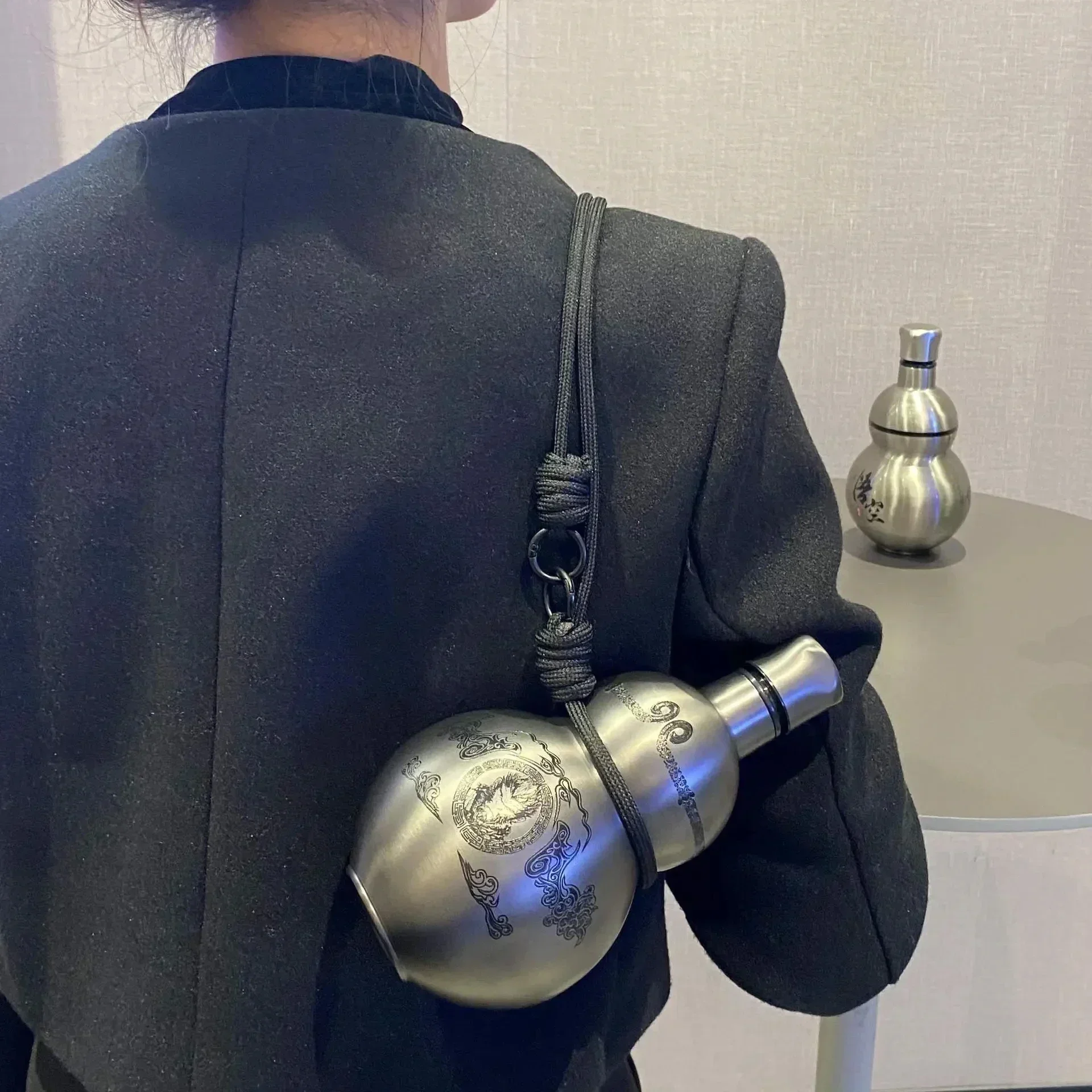 Portable Wukong Gourd Water Bottle – 500ml 304 Stainless Steel