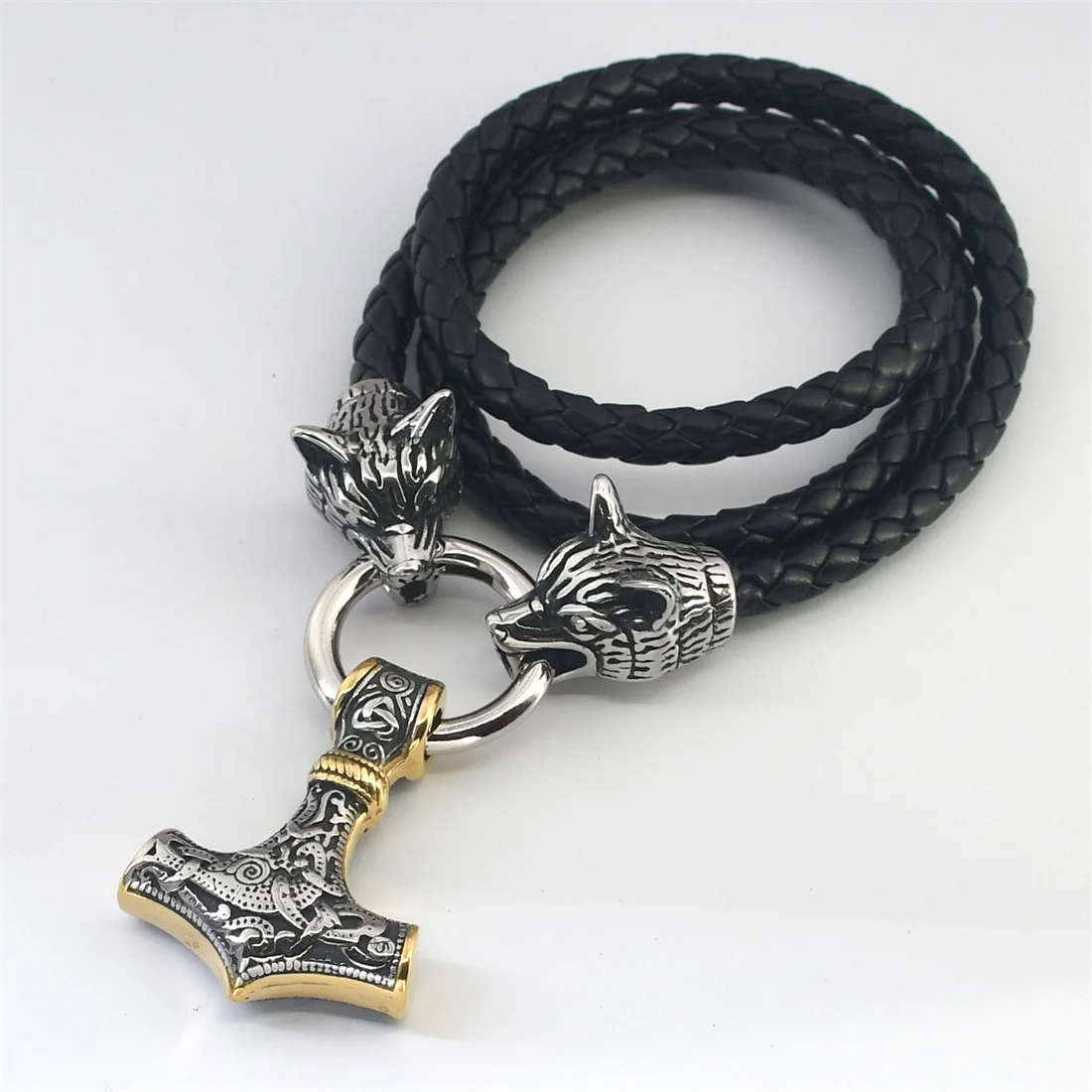 

Nordic Celtic Wolf Head Chain Necklace Viking Stainless Steel Thor's Hammer Pendant Rune Accessories Viking Men's Rune Jewelry