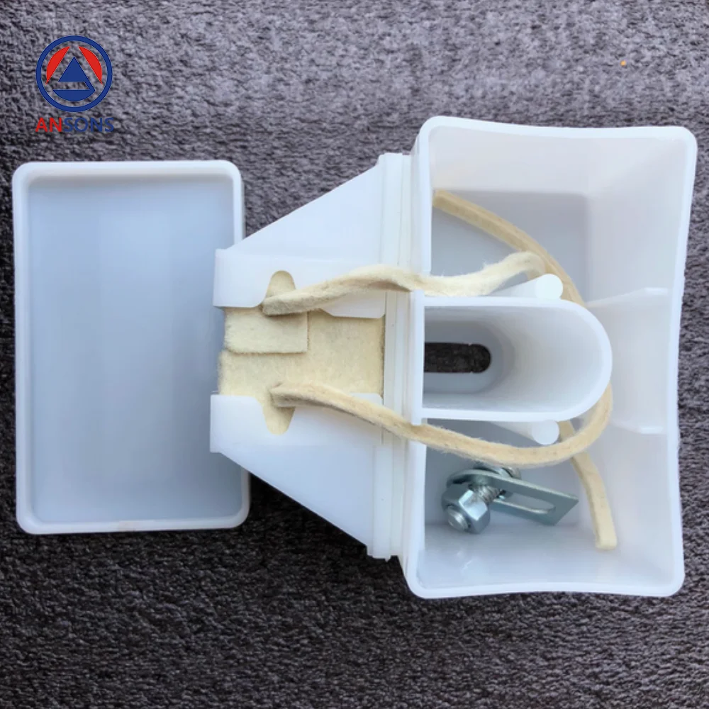 

HLP68 Elevator Oil Cup Oil Box Can Ansons Elevator Spare Parts