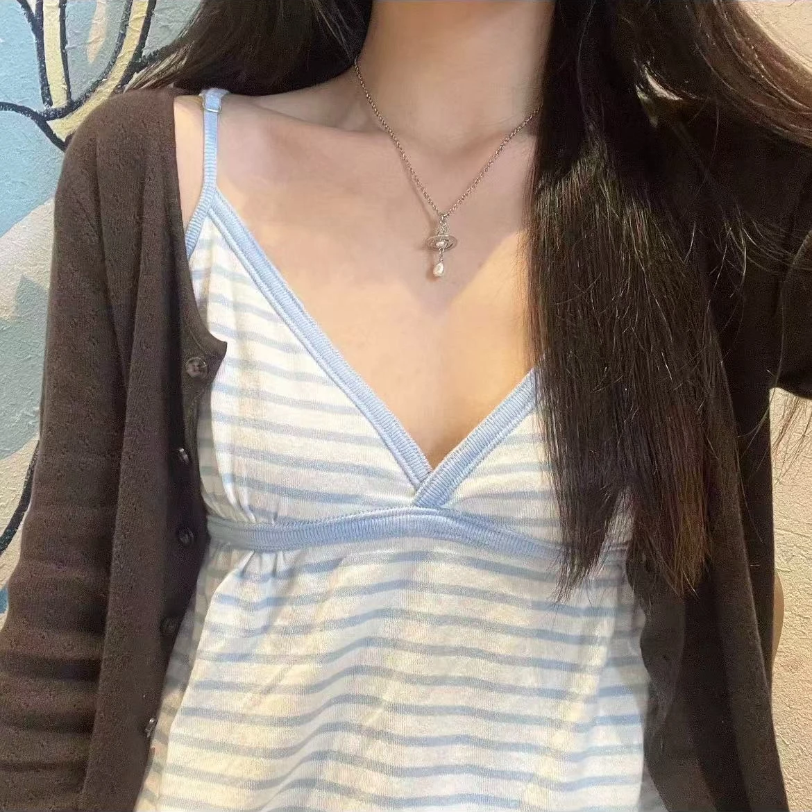 90s Retro Babydoll Striped Cami Women Light Blue White V Neck Spaghetti Strap Empire Waist Loose Swing Y2K Summer Sleeveless Top