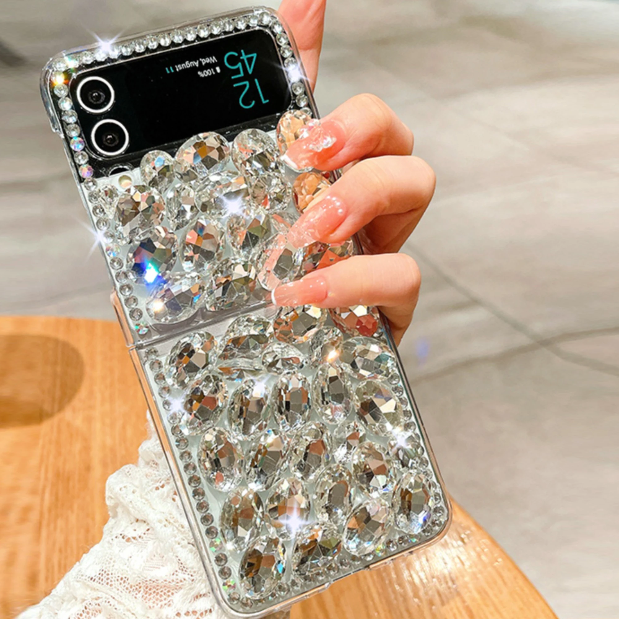 Luxury Glitter Full Diamond Folding Phone Case For Samsung Galaxy Z Flip3 4 5 6 Drop Resistant Premium Phone Case With Chain