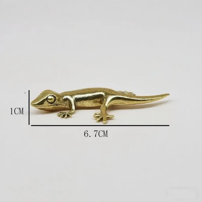 1 PC Antique Brass Gecko Sculpture Distressed Finish Miniatures Reptile Figurines Animal Desk Ornament Vintage Home Decor Craft