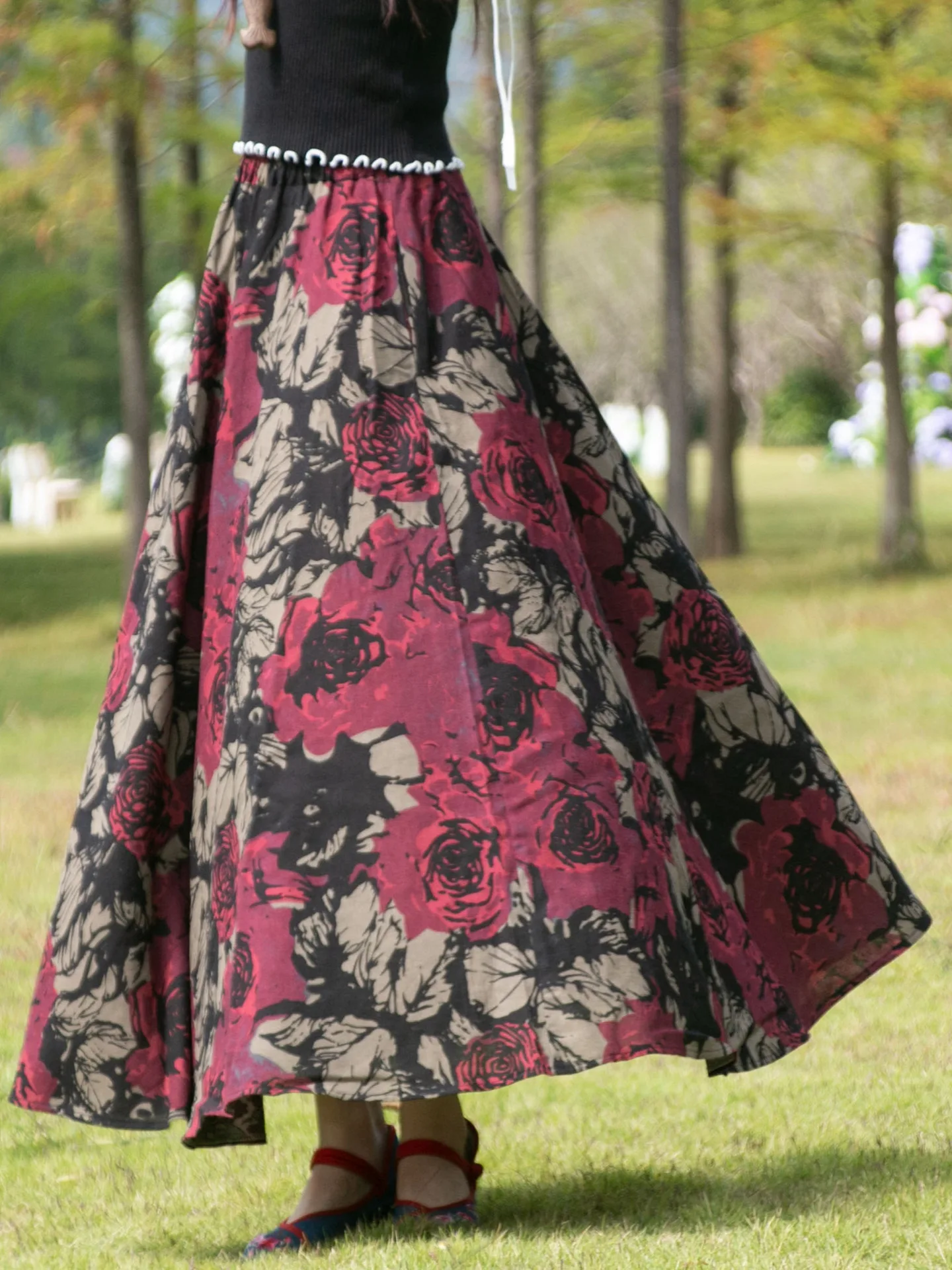 

TIYIHAILEY Long Maxi Women Cotton And Linen Print Skirts A-line Elastic High Waist 2025 Ladies New Fashion Spring Autumn Flower