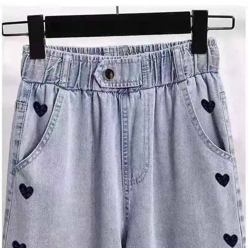 Moda Bordada Amor Jeans Na Primavera Verão 2023 Senhoras Fino Solto Fino Versátil Reta Azul Denim Wide-leg Calças