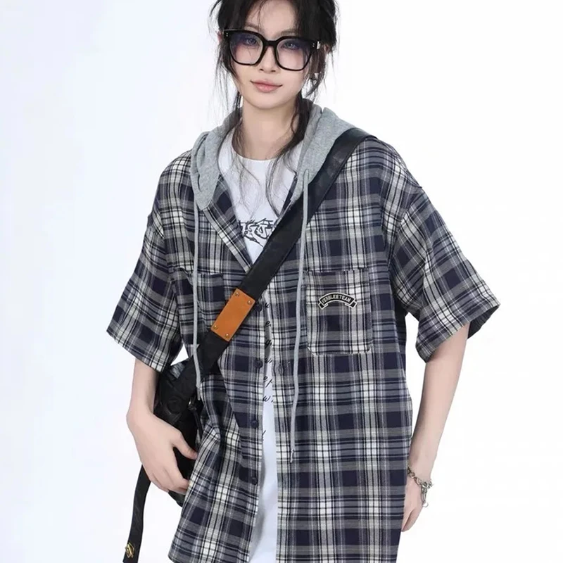 Damska koszula z kapturem w kratę Harajuku Vintage Krótki Rękaw Y2K Bf Bluzka Casual Luźna Amerykańska Streetwear Kieszenie Litery Damskie Topy