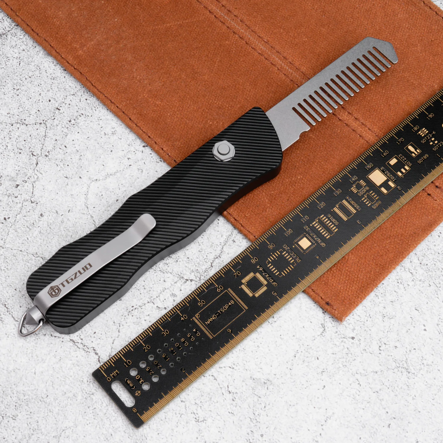 سبائك الألومنيوم مشط سكّين متعدّد الاستخدامات يحل محل شفرة أداة EDC متعددة الوظائف بسرعة مع مشبك وكسارة النافذة للتخييم في الهواء الطلق