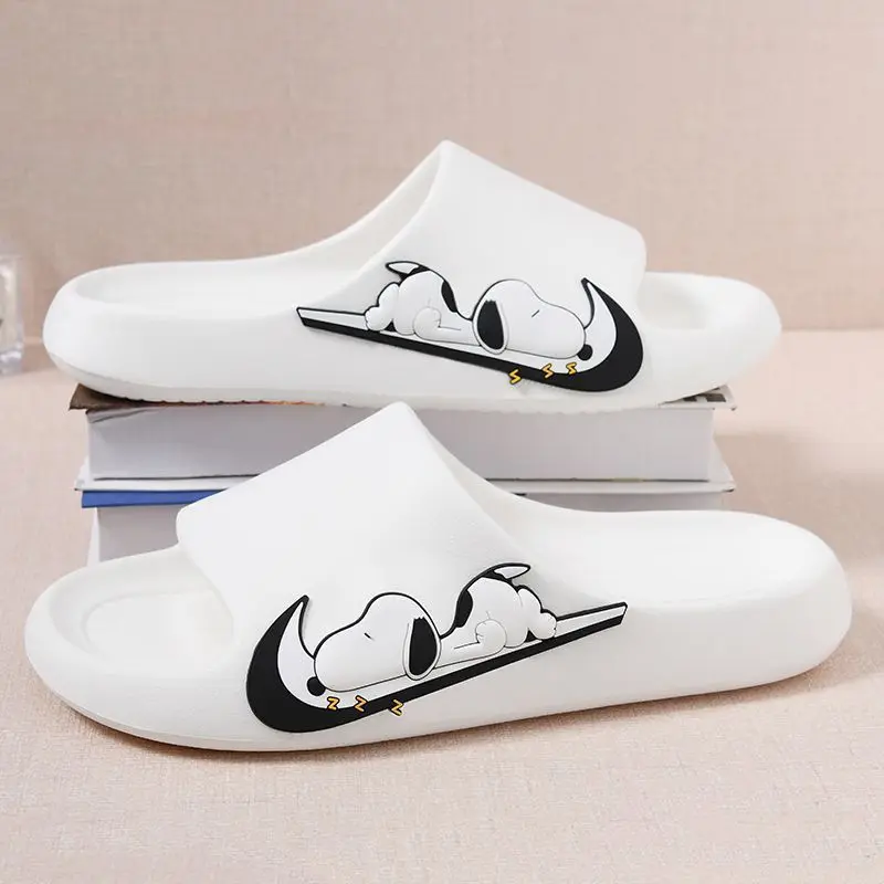Niedliche Snoopy Peanuts Cartoon Plateau-Slipper, weiche, rutschfeste Slides, lässige Indoor- und Outdoor-Strandsandalen, Kawaii-Schuhe