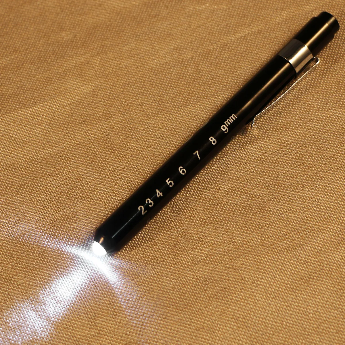 

2Pcs Medical Pen Light Pupil Gauge for Nurses Doctors Portable LED Throat Mouth Examination Nurse