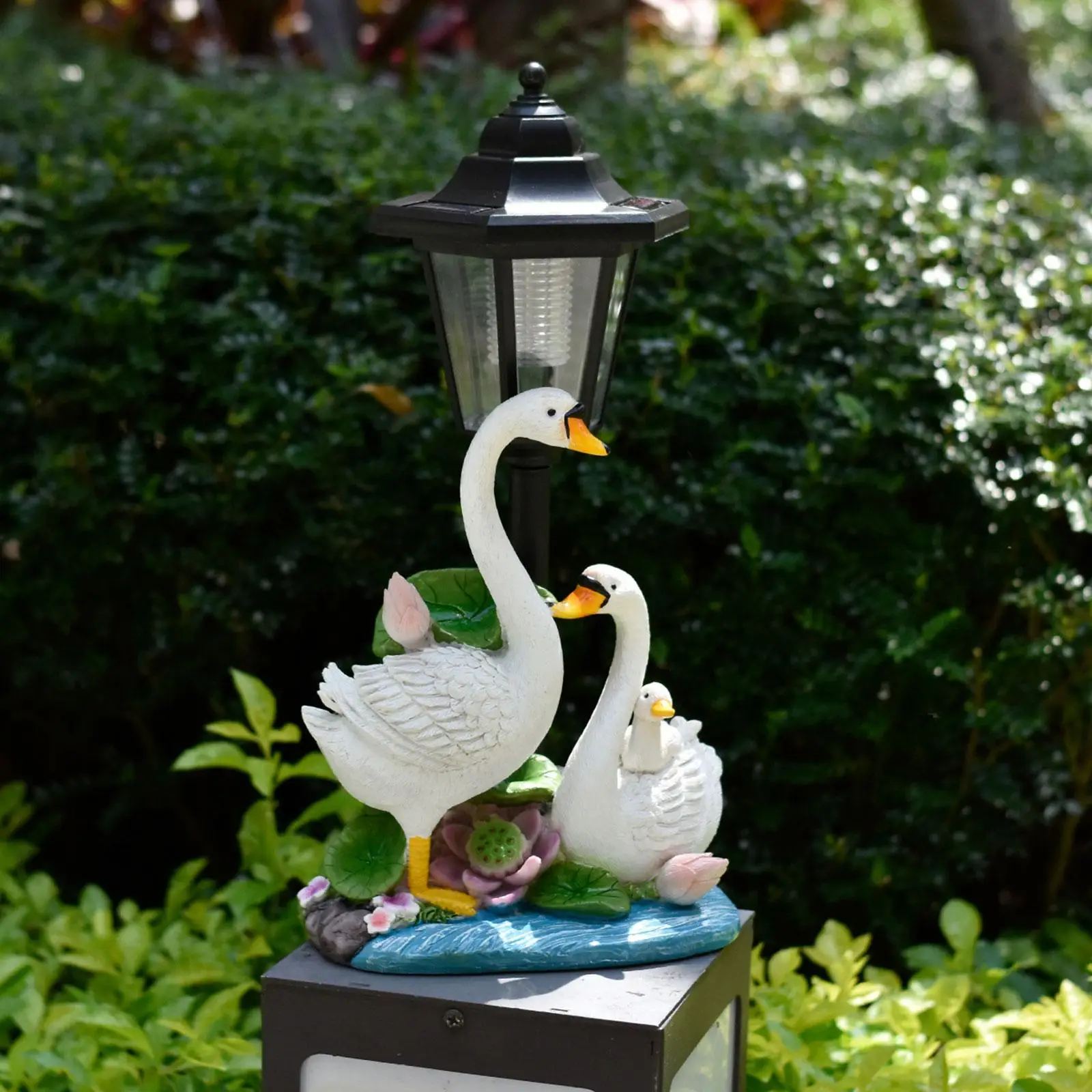 Swan Sculpture Solar Powered Garden Figurine Waterproof Outdoor Light Flower Bed Decoration for Home Patio