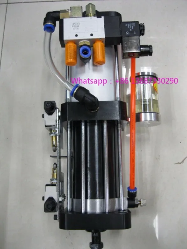 Knife Cylinder, Boo…