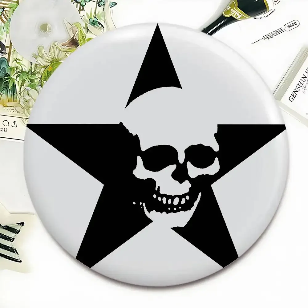 Y-Yoshitomo N-Nara Y2K Ästhetische Weiche Button-Pins Lustige „I Love D-Domo“-Abzeichen-Pins für Freunde, Rucksäcke, Sammlerzubehör – Detail 11