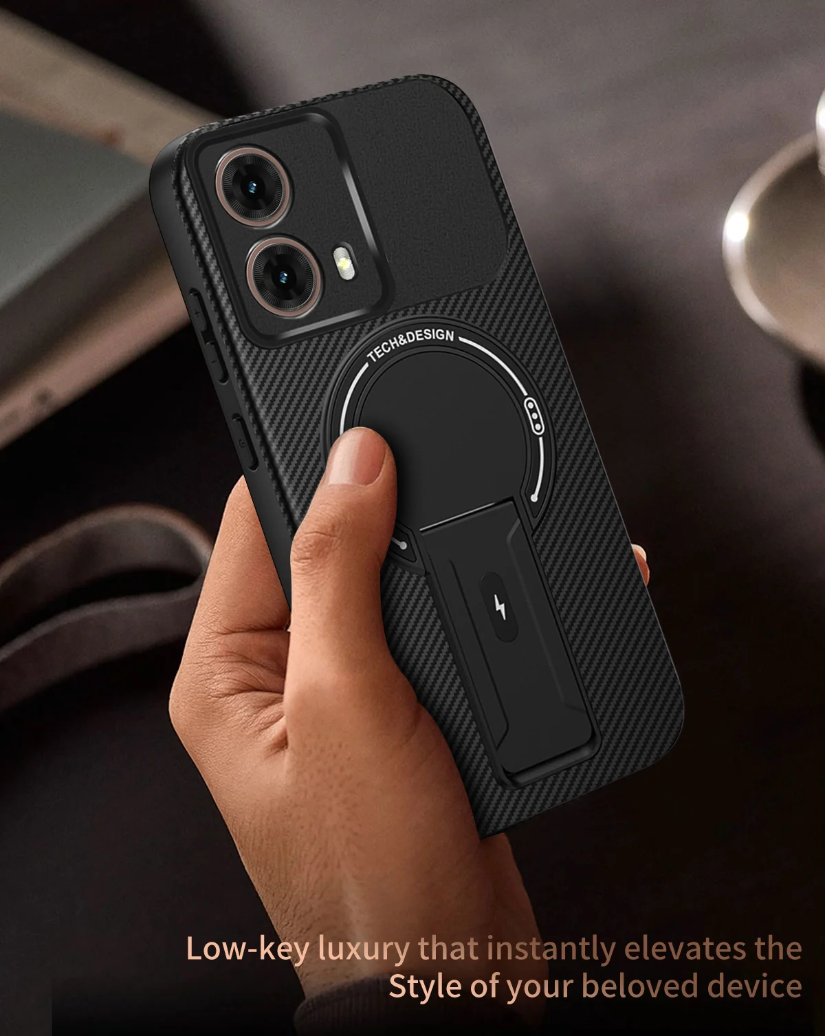 Luxuriöse magnetische Carbon-Standhülle für Moto G35 G54 G55 G56 G75 G84 G86 G24 5G Edge 50 60 Fusion Pro mit kabelloser Ladefunktion – Detail 7