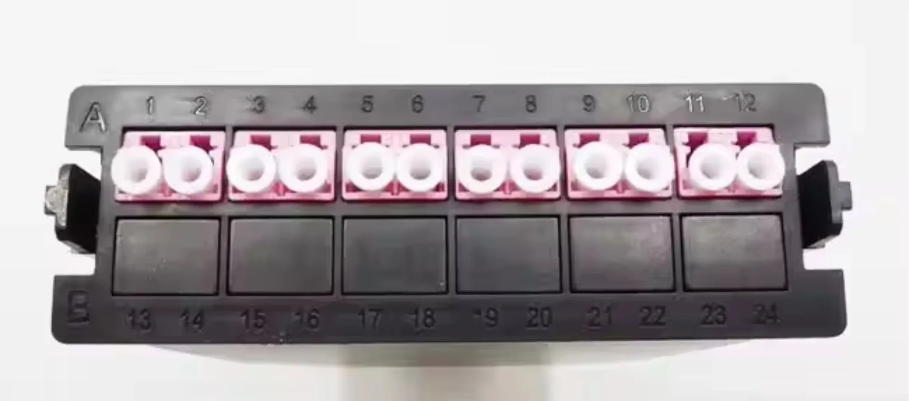 1U 19 Inch Rack Mount MTP MPO Patch Board 144 Fiber 96 Fiber 48 Core High Density MPO Patch Board
