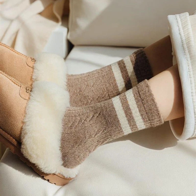 5/10 Paar Damen Herbst-Winter gestreifte mittelhohe Socken, warm, bequem, modisch, College-Stil, dreidimensionale Textur, lässige Socken – Detail 11
