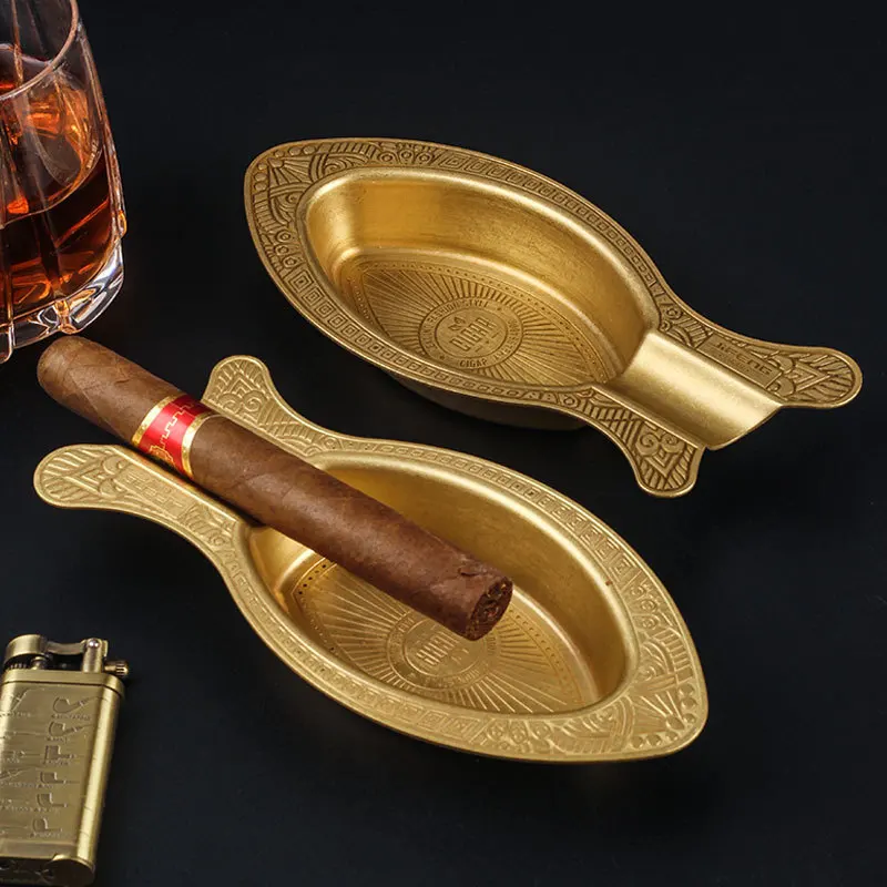 

Cigar Ashtray Portable Men's Outdoor Travel Cigar Tray Smoking Accessories