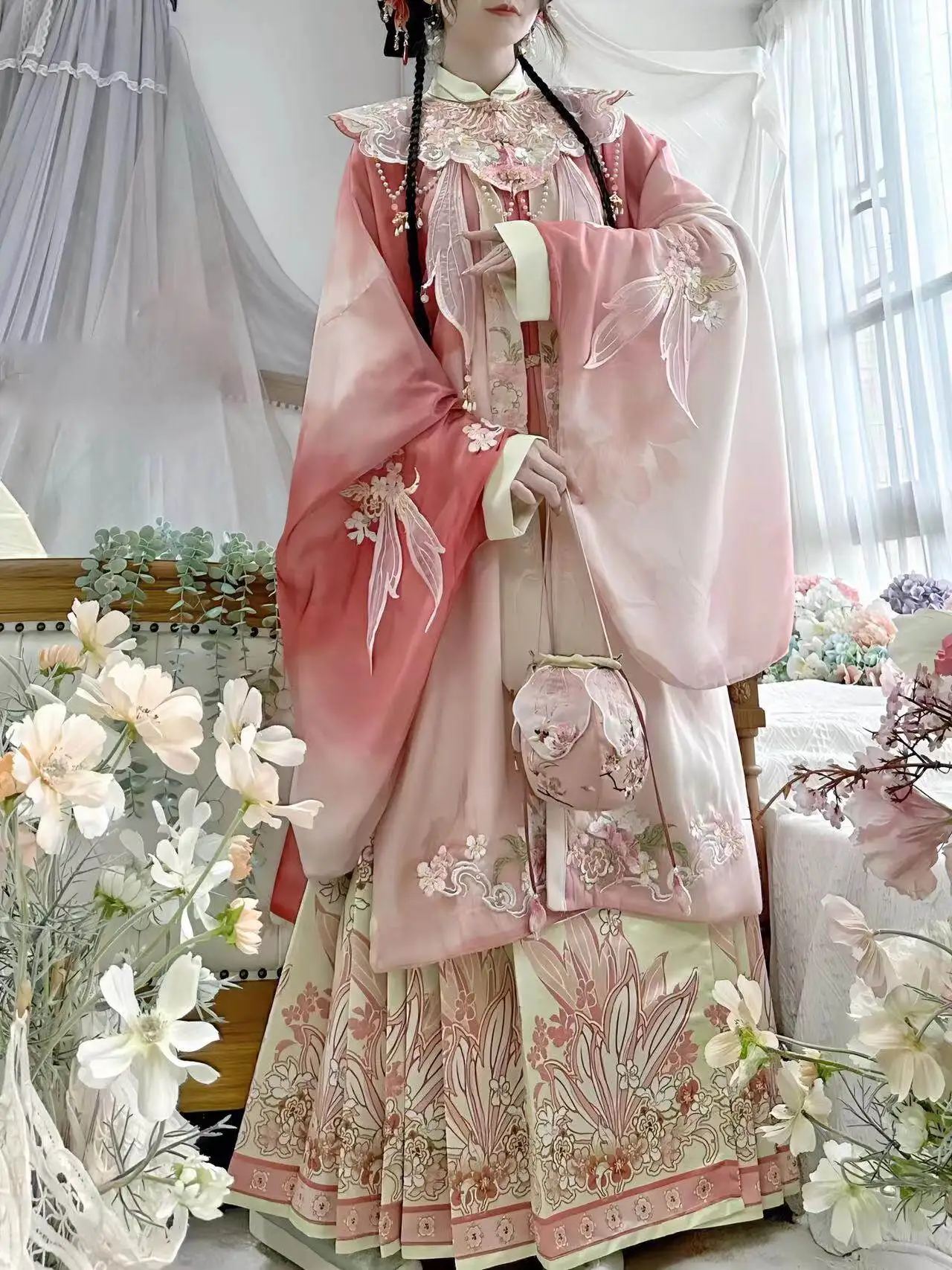 

Tang Dynasty Palace Princess Hanfu for Women Pink Embroidery Ancient Hanfu Dress Elegant Cosplay Costume Party Outfit