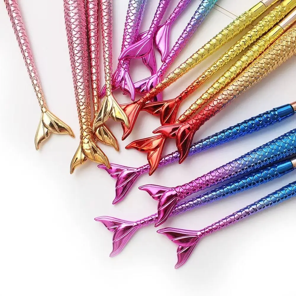 4 pezzi/set pennello per cipria in polvere pennello per trucco a sirena pennello per ombretto in fibra morbida pennello per eyeliner per sopracciglia strumento di bellezza per fard