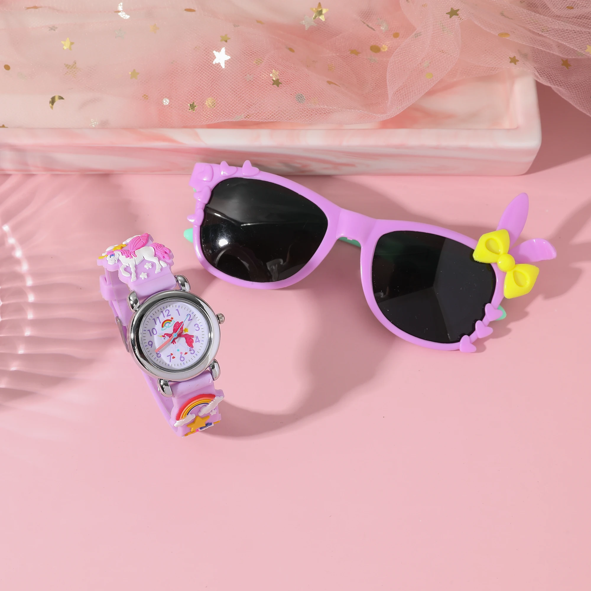 Nowe zegarki dla uczniów z kreskówek z dinozaurami świecące kwarcowe zegarki biżuteria mały prezent czteroczęściowy zestaw