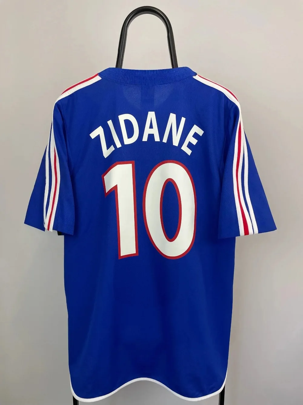 El retro de manga corta con estampado 3d más vendido es súper fresco y de moda.