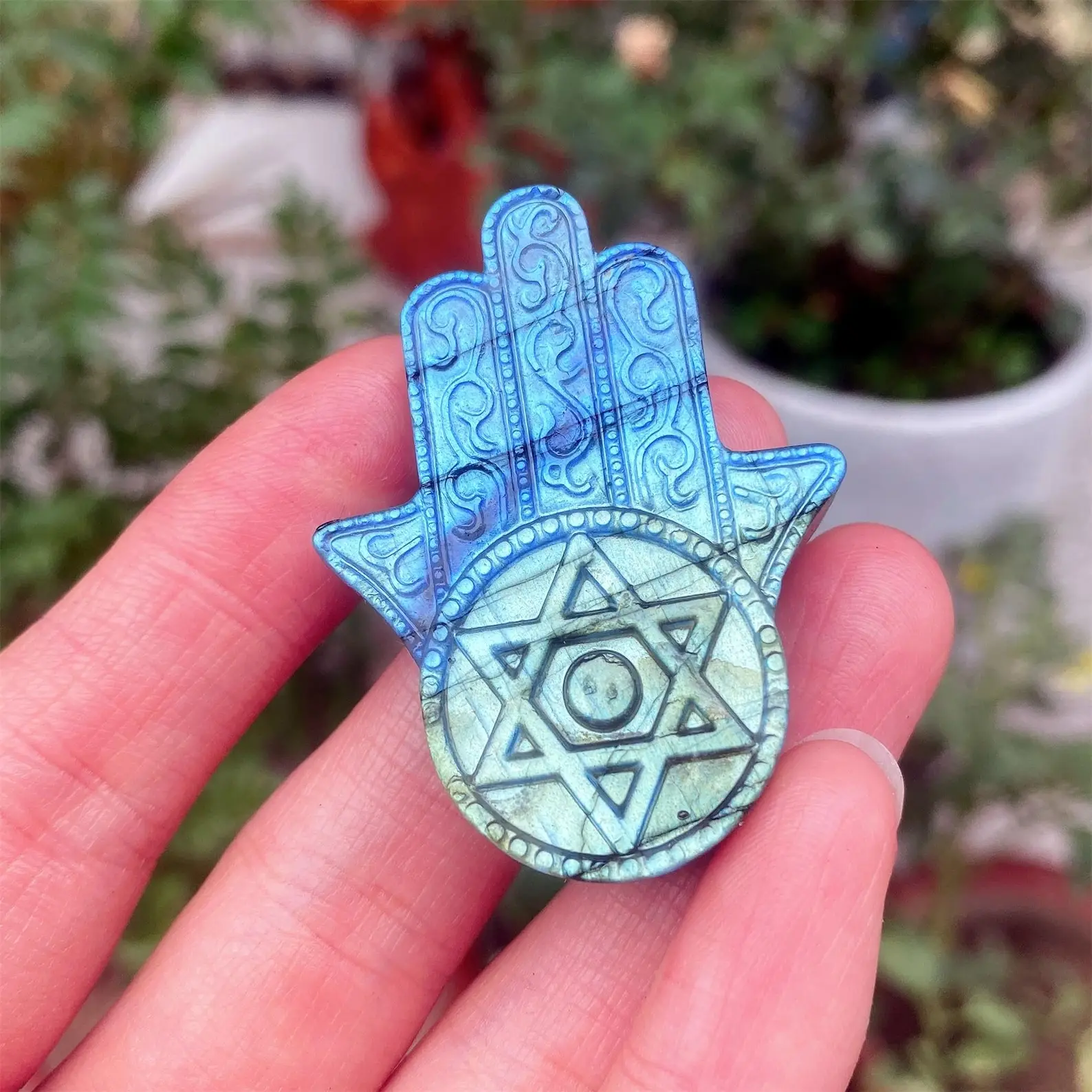 Labradorite All-Seeing Eye Hand Carving: Natural Crystal Healing Stone