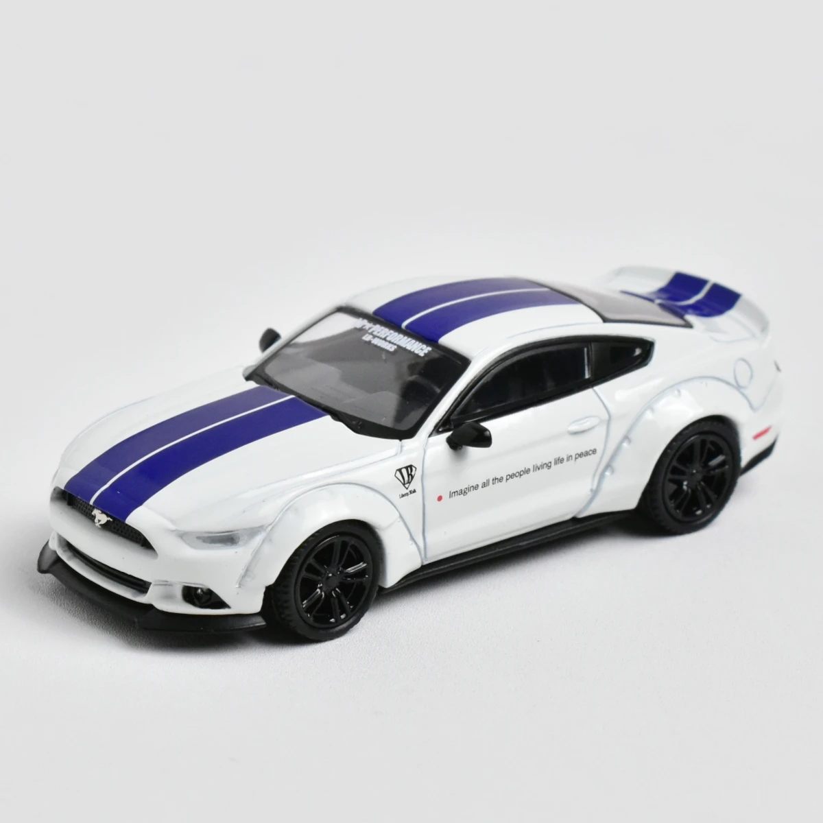 

MINIGT 646 1:64 MUSTANG GT Diecast Model Car