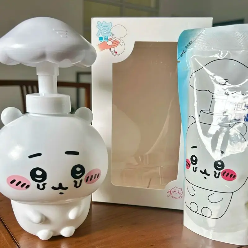 

Многоразовые бутылки Chiikawa: милые дозаторы для дезинфицирующего средства для рук и геля для душа, пустые портативные дорожные флаконы для дома и ванной комнаты, игрушки