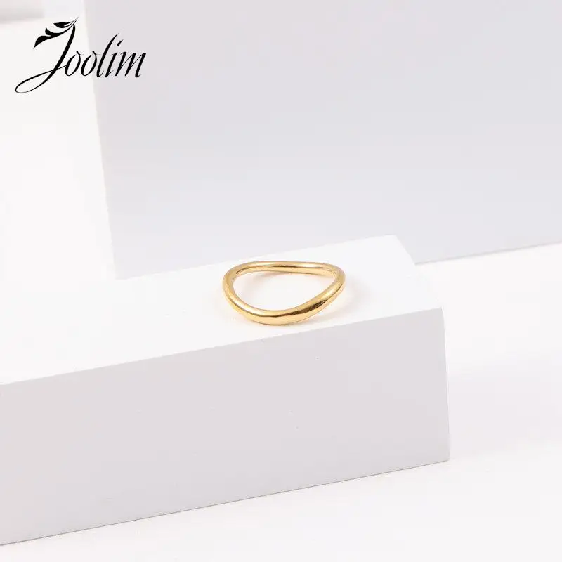 Joolim Tarnish Free Jewelry High End Pvd Wholesale Minimalsit Curved Special Bend Stainless Steel Finger Ring for Women