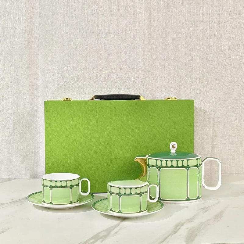Набор послеобеденного чая, костяной фарфор, чашка для кофе, блюдце, серия Swan, роскошная бытовая легкая роскошная высококачественная подарочная коробка