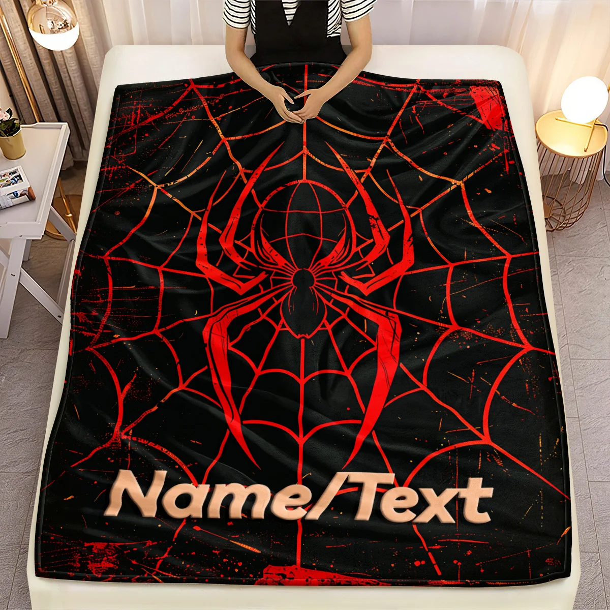 Customizable spider themed flannel blanket Multi color digital printing _ Tear resistant polyester fiber Bed, sofa, all season