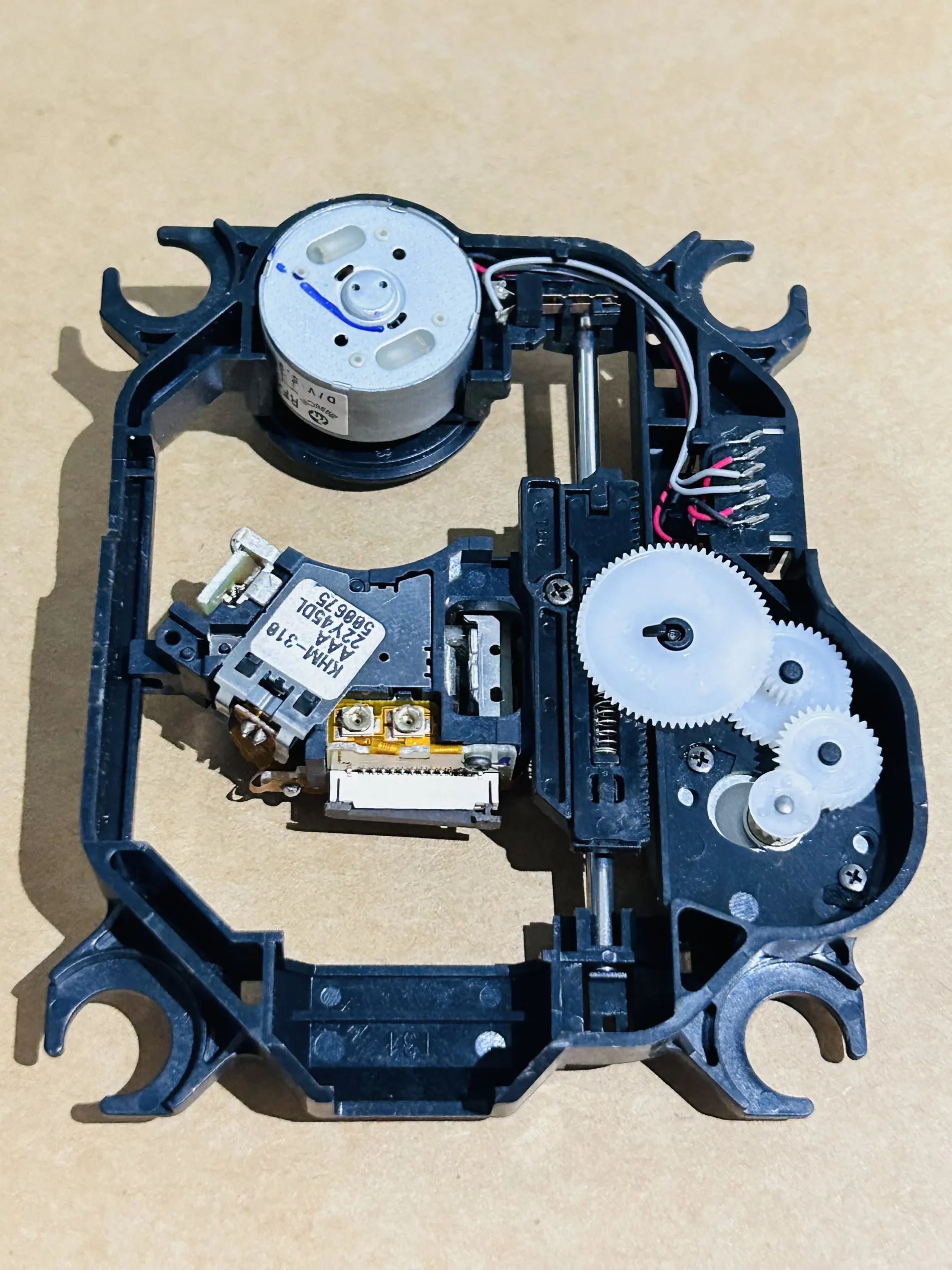 KHM-310AAA  KHM310AAA KHS-310A  Brand New Radio DVD Player Laser Lens  Optical Pick-ups Bloc Optique