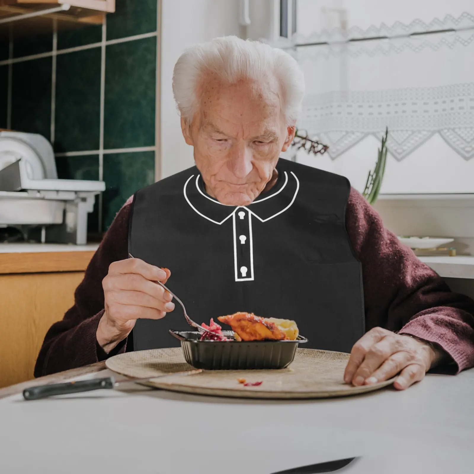 

Waterproof Oil-Resistant Double-Sided Adult Bib for Elderly Men Women Washable Reusable Feeding Bib Dining Aid