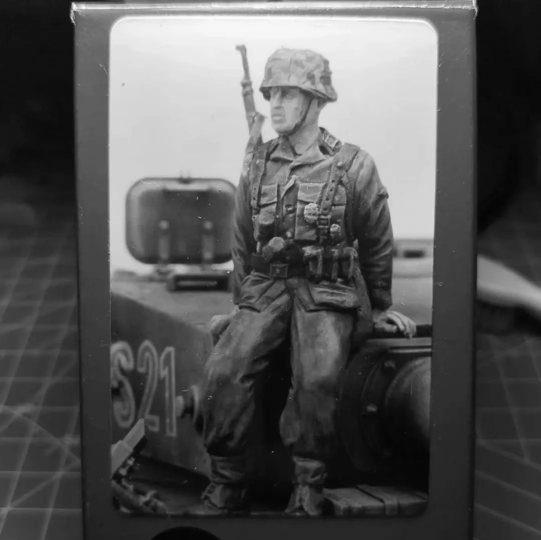 

1/35 Resin Model Figure GK，Unassembled and unpainted kit