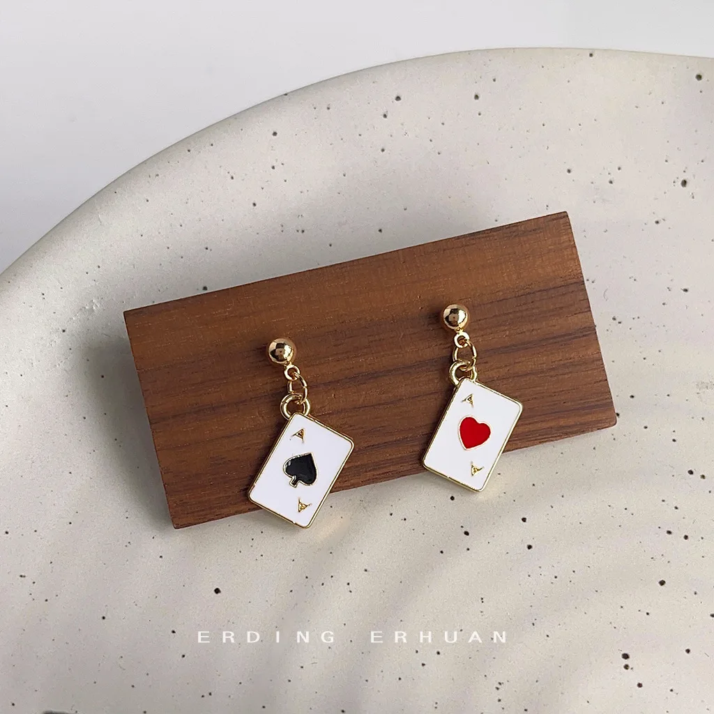 Simple Enamel Playing Card Earrings Fashion Poker Metal Dangle Earring For Women Party Ear Accessories Jewelry Earstuds Gifts