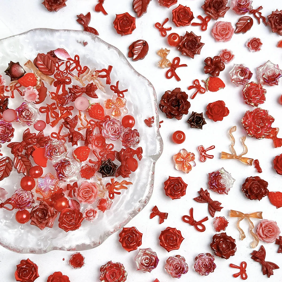 

3D Multiple Style Red Series Bow Strawberry Resin Nail Charms Creative Rose Tie Leaf Nail Art Decorations for DIY Festive Nails