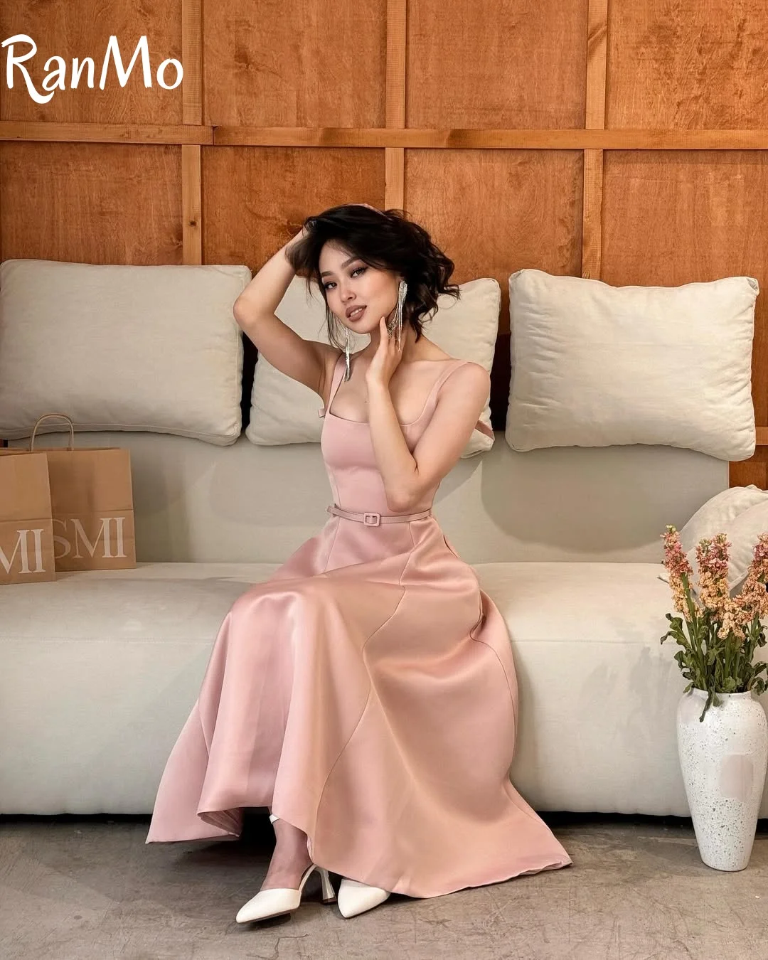 Ranmo 2025 Abito lungo con nodo a farfalla Abito lungo aderente in vita Elegante abito da sera stile donna Cintura Colletto quadrato Lunghezza caviglia Personalizzato