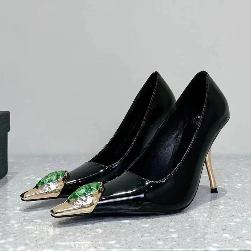 Star style Gemstone Metal Toe Patent Leather Women Pumps Fashion Stiletto High heels Spring Autumn Slingbacks Party Dress Shoes